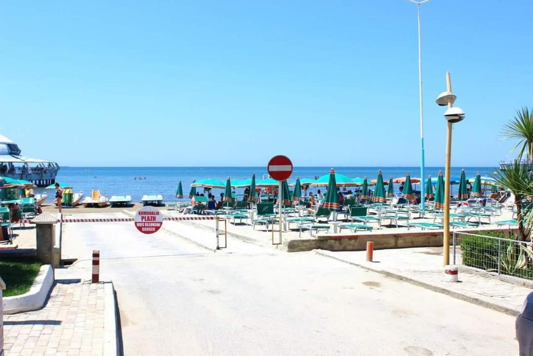 Vila Ivina Durrës Eksteriør billede